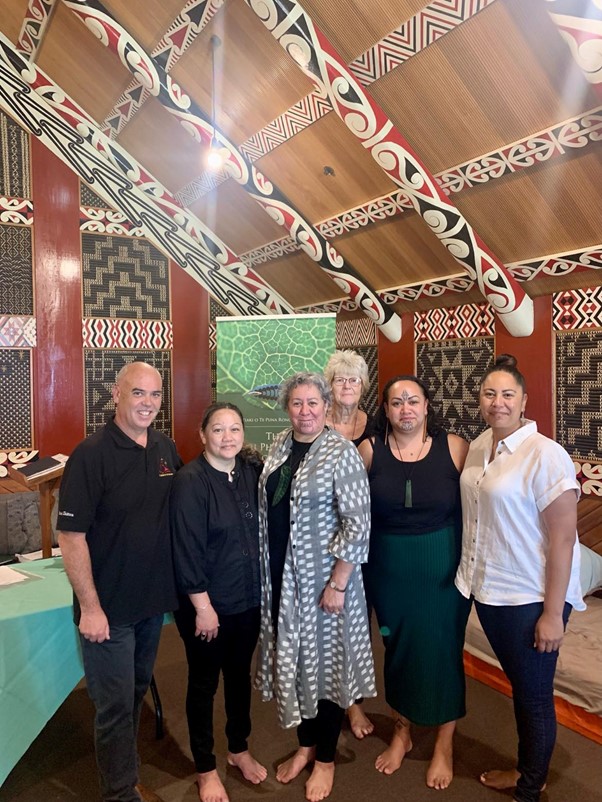 The 2022 Hiwinui Heke Māori Pharmacy Scholarship awards ceremony. L-R: Matt Heke (Matua Hiwinui's son), Rongo Toelupe (Kaiwhakarata Māori Pharmac), Marama Parore (Ngā Kaitiaki o te Puna Rongoā Honorary member), Pauline Te Karu (Administration - Ngā Kaitia. 